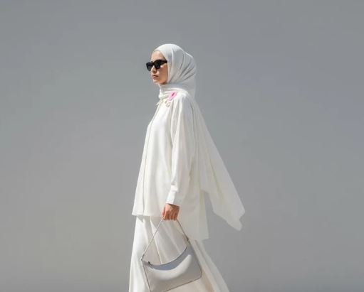 prompt gemini ai wanita berhijab